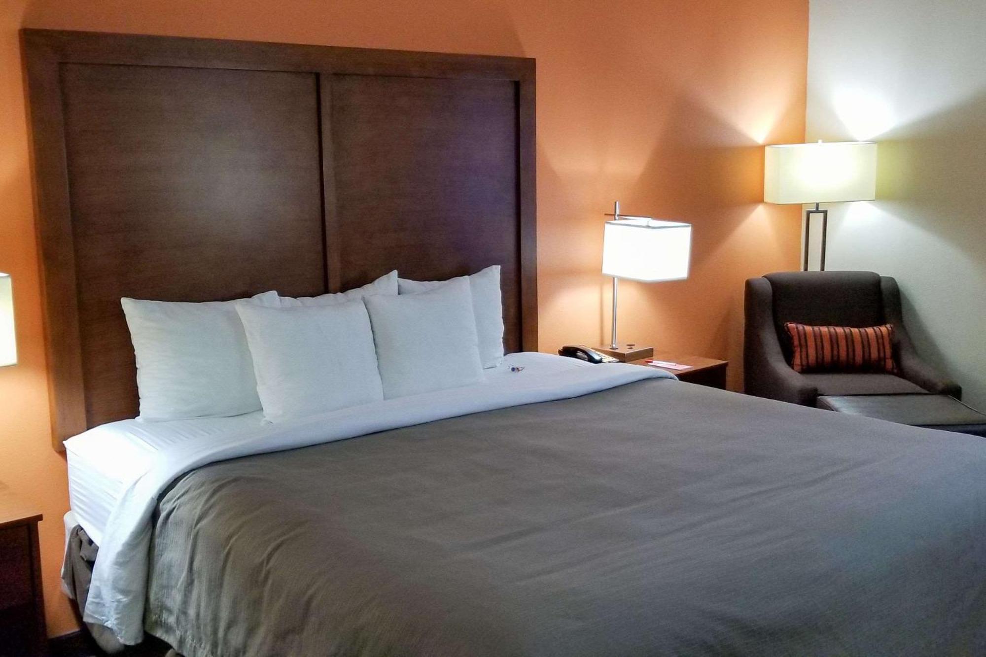 Econo Lodge Inn & Suites East Houston I-10 Kültér fotó
